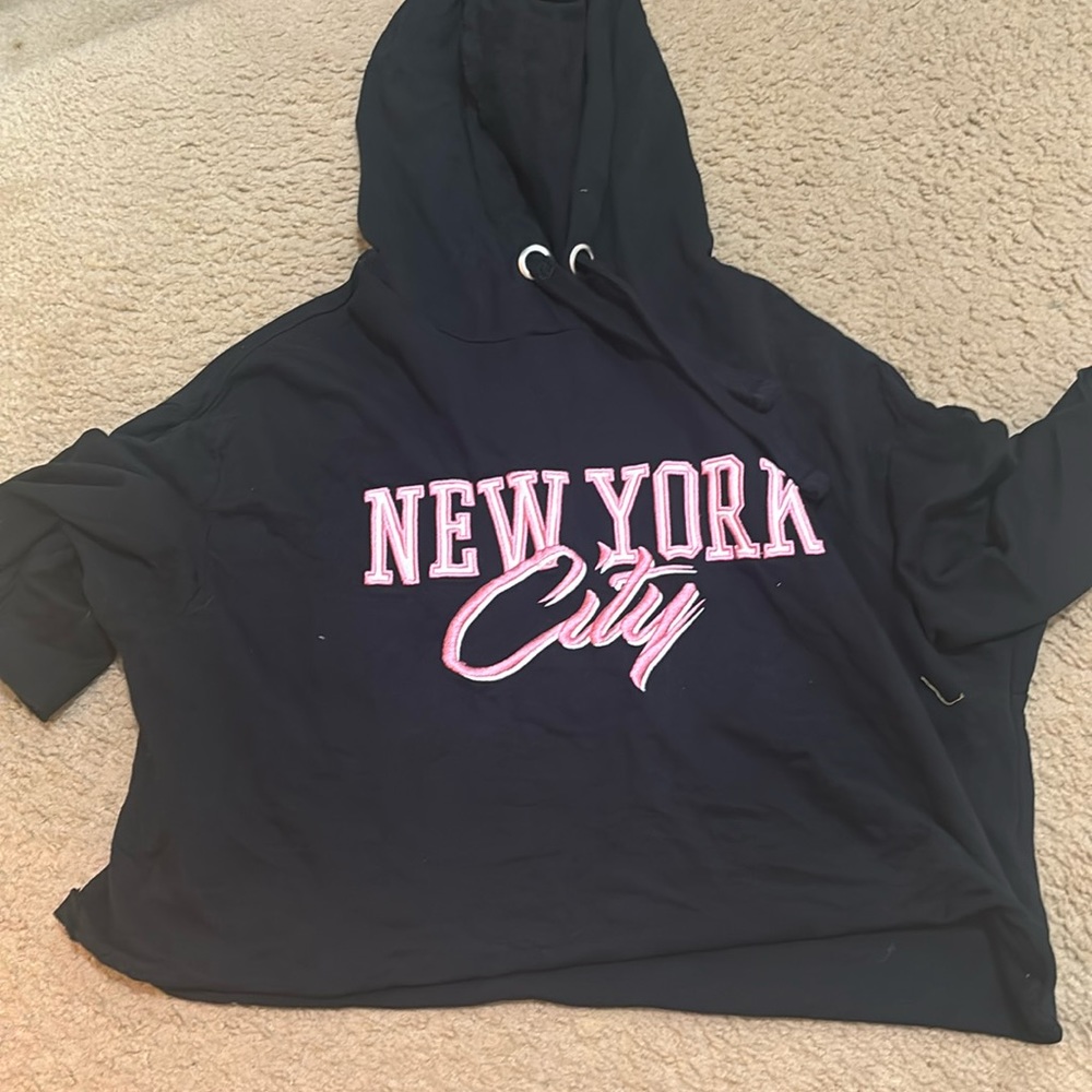 New York crop top